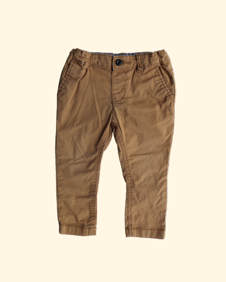 Oshkosh chInos